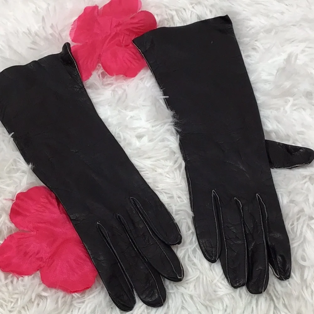 Vintage LaVaris black kidskin leather gloves Italy